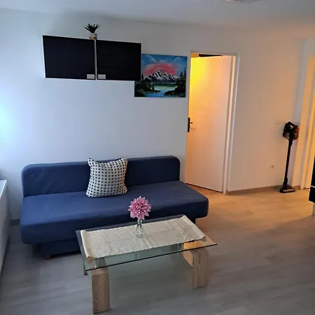 アパート Avanzato