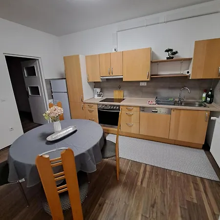 Avanzato アパート